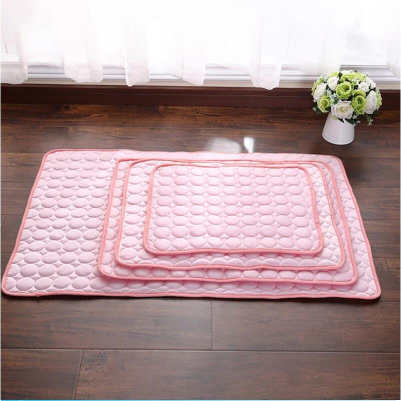 Kühlmatte für Hunde & Katzen – Ice Silk Sommer-Pad, waschbar