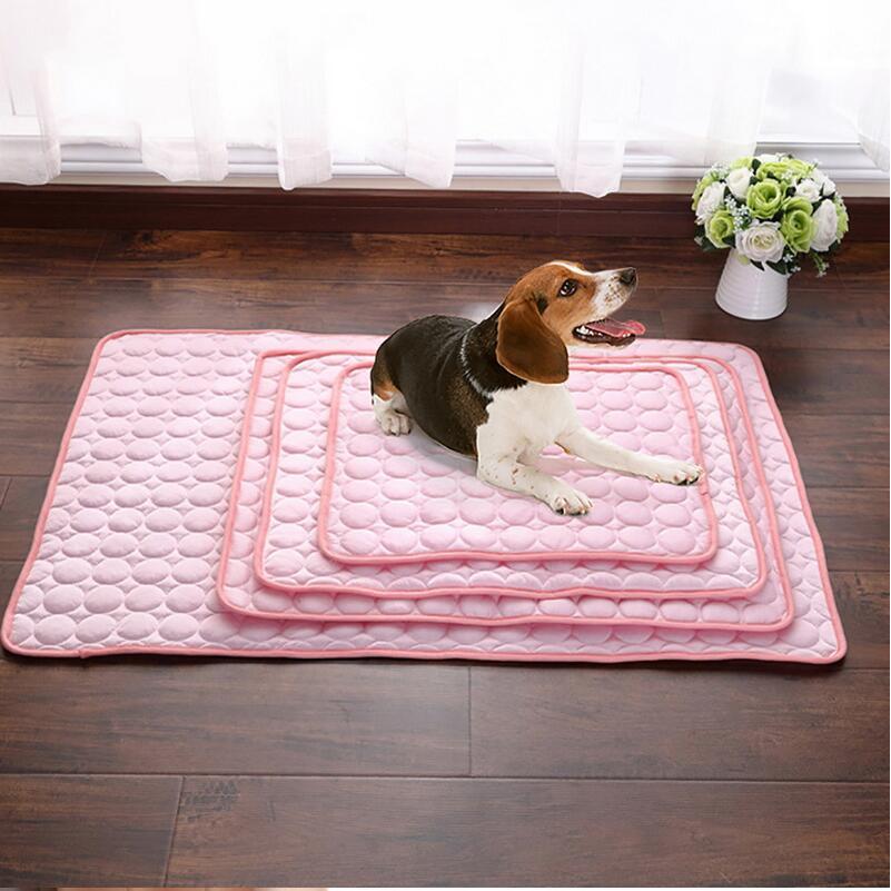 Kühlmatte für Hunde & Katzen – Ice Silk Sommer-Pad, waschbar