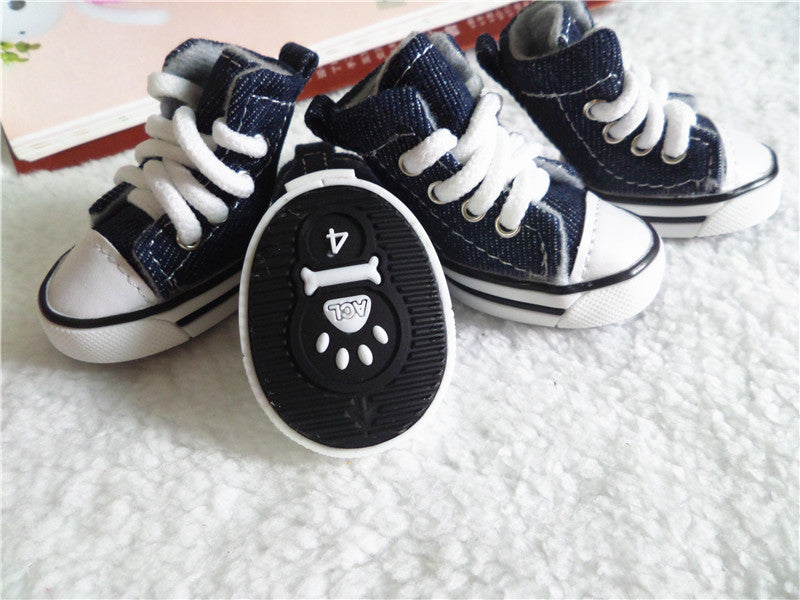 Stylische Hundeschuhe im Retro-Sneaker-Stil | Komfort & Grip für jede Pfote
