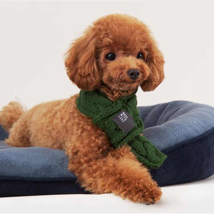 Warmer Haustier-Schal aus Wolle | Modisches Accessoire für Hunde & Katzen