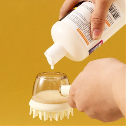 Massagebürste für Haustiere mit integriertem Duschgel-Reservoir