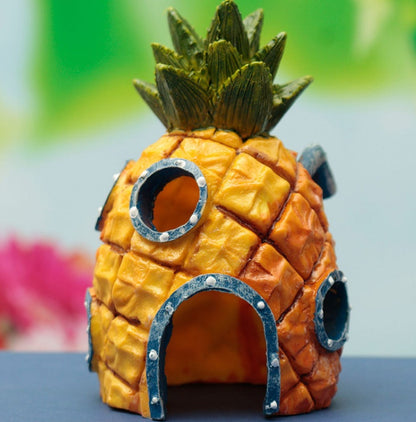 Cartoon Ananas Haus – Lustige Aquarium-Deko für dein Fischbecken