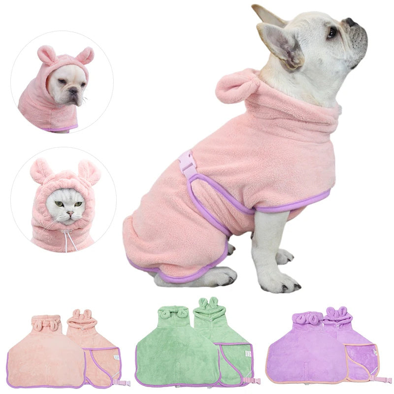 Saugfähiger Bademantel aus Mikrofaser mit Kapuze - für Hunde und Katzen